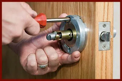 Locksmith Lock Store Cleveland, OH 216-606-9130 - 10-residential-lockouts